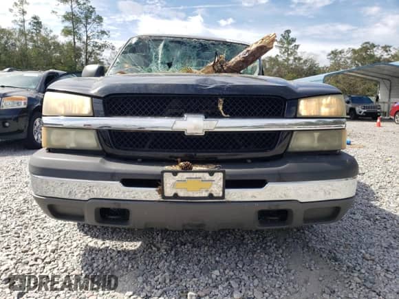 2004 Chevrolet Silverado 1500 LS z VIN 1GCEC14V64Z278346, wystawiony jako Copart lot #74509394 z przebiegiem Nie podano mil oraz Szkoda całkowita • Salvage title. Historia ofert i sprzedaży dostępna na DreamBid. Obrazek 5.