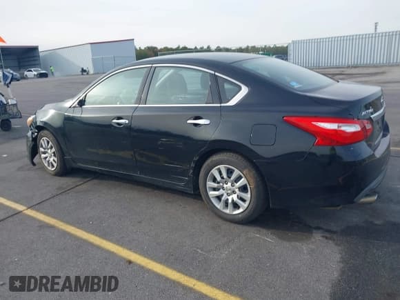 ✅ 2017 Nissan Altima SR • VIN: 1N4AL3AP7HC282100 • Lot: 43783046. Listed on IAAI with 129,372 mi. Free auction sales archive from the USA and detailed vehicle history report at DreamBid. Image 3.