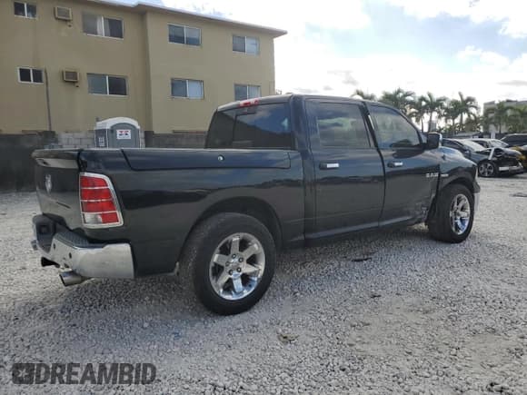 ✅ 2009 Dodge 1500 SLT • VIN: 1D3HB13T99J527171 • Lot: 88033865. Wystawiony na Copart z przebiegiem 217 218 mil. Bezpłatny archiwum sprzedaży aukcyjnych z USA i szczegółowy raport historii pojazdu na DreamBid. Zdjęcie 3.