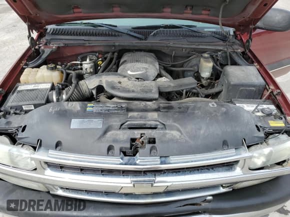 ✅ 2002 Chevrolet Tahoe LS • VIN: 1GNEK13V82J318451 • Лот: 52493005. Опубликован ранее на Copart с пробегом 303 292 миль. Бесплатный доступ к архиву аукционных продаж из США и подробный отчёт об истории автомобиля на DreamBid. Изображение 13.