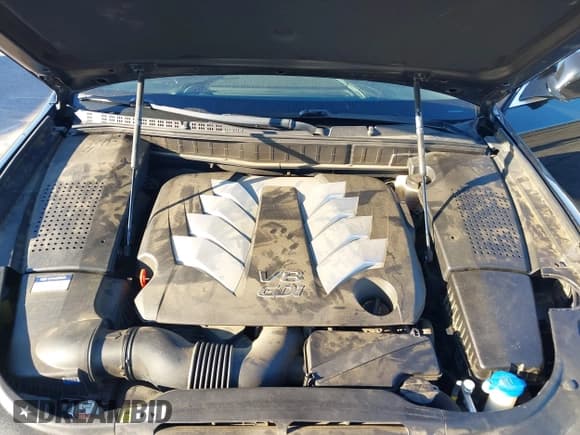 ✅ 2014 Hyundai Equus Signature • VIN: KMHGH4JH9EU075777 • Лот: 43624477. Опубликован ранее на IAAI с пробегом 137 727 миль. Бесплатный доступ к архиву аукционных продаж из США и подробный отчёт об истории автомобиля на DreamBid. Изображение 10.