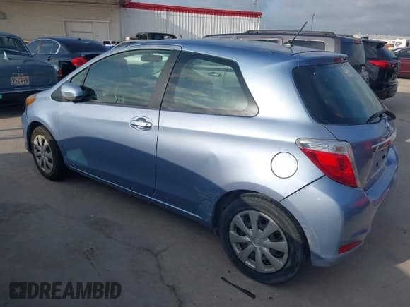 ✅ 2012 Toyota Yaris L • VIN: JTDJTUD30CD500535 • Lot: 42541006. Wystawiony na IAAI z przebiegiem 93 163 mil. Bezpłatny archiwum sprzedaży aukcyjnych z USA i szczegółowy raport historii pojazdu na DreamBid. Zdjęcie 3.