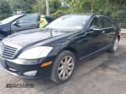 ✅ 2008 Mercedes-Benz S 550 • VIN: WDDNG71X48A165244 • Lot: 43331385. Wystawiony na IAAI z przebiegiem 213 377 mil. Bezpłatny archiwum sprzedaży aukcyjnych z USA i szczegółowy raport historii pojazdu na DreamBid. Zdjęcie 2.