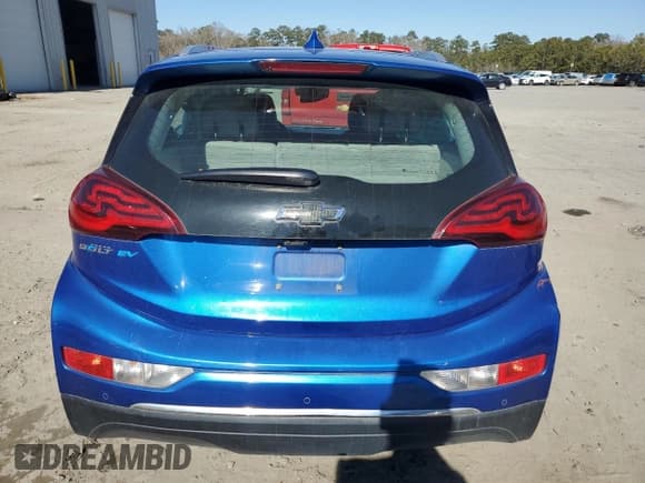 ✅ 2018 Chevrolet Bolt EV Premier • VIN: 1G1FX6S01J4137764 • Lot: 89164965. Wystawiony na Copart z przebiegiem Nie podano. Bezpłatny archiwum sprzedaży aukcyjnych z USA i szczegółowy raport historii pojazdu na DreamBid. Zdjęcie 6.