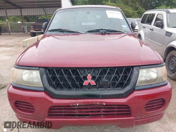 ✅ 2001 Mitsubishi Montero Sport ES • VIN: JA4LS21H81P028672 • Lot: 42983328. Listed on IAAI with 122,936 mi. Free auction sales archive from the USA and detailed vehicle history report at DreamBid. Image 6.