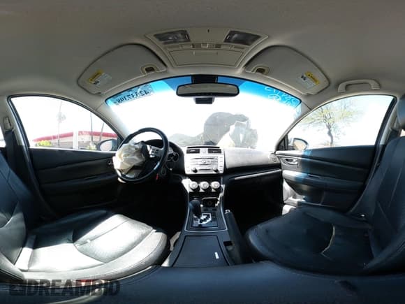 ✅ 2009 Mazda 6 S Grand Touring • VIN: 1YVHP82B695M09612 • Lot: 42537398. Listed on IAAI with 168,931 mi. Free auction sales archive from the USA and detailed vehicle history report at DreamBid. Image 19.