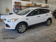 ✅ 2016 Ford Escape S • VIN: 1FMCU0F75GUA53037 • Lot: 81655275. Wystawiony na Copart z przebiegiem 122 631 mil. Bezpłatny archiwum sprzedaży aukcyjnych z USA i szczegółowy raport historii pojazdu na DreamBid. Zdjęcie 1.