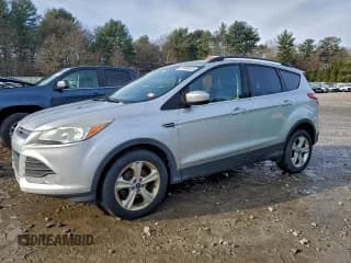 ✅ 2014 Ford Escape SE • VIN: 1FMCU0GX5EUA49534 • Lot: 95154075. Wystawiony na Copart z przebiegiem 146 564 mil. Bezpłatny archiwum sprzedaży aukcyjnych z USA i szczegółowy raport historii pojazdu na DreamBid. Zdjęcie 1.