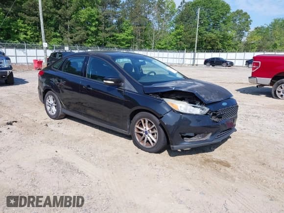 ✅ 2015 Ford Focus SE • VIN: 1FADP3F20FL207640 • Lot: 42219691. Listed on IAAI with 154,003 mi. Free auction sales archive from the USA and detailed vehicle history report at DreamBid. Image 1.
