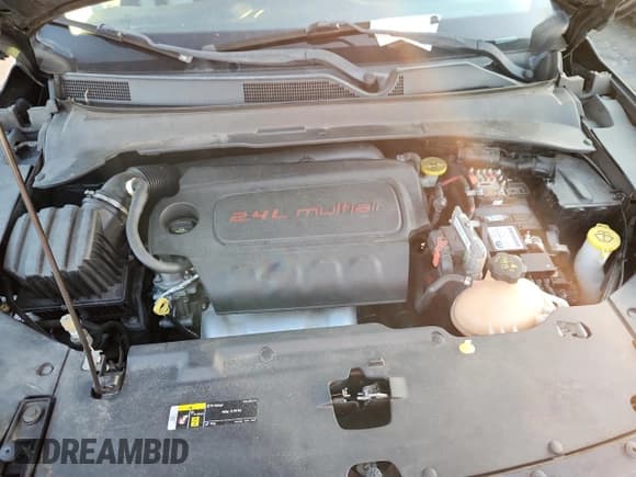 ✅ 2018 Jeep Compass Latitude • VIN: 3C4NJCBB4JT272106 • Lot: 85872915. Wystawiony na Copart z przebiegiem 78 858 mil. Bezpłatny archiwum sprzedaży aukcyjnych z USA i szczegółowy raport historii pojazdu na DreamBid. Zdjęcie 12.