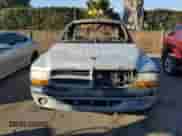 2000 Dodge Dakota z VIN 1B7FL26P7YS746821, wystawiony jako Copart lot #89311545 z przebiegiem Nie podano mil oraz Nie do naprawy • Non repairable. Historia ofert i sprzedaży dostępna na DreamBid. Obrazek 5.