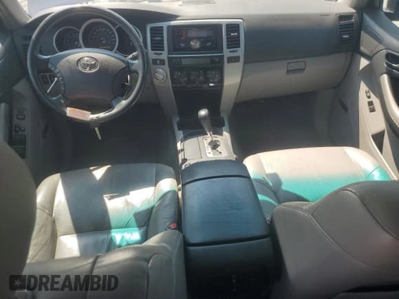 ✅ 2008 Toyota 4Runner Limited • VIN: JTEBU17R48K006211 • Lot: 69102635. Listed on Copart with 186,203 mi. Free auction sales archive from the USA and detailed vehicle history report at DreamBid. Image 8.