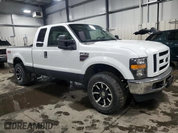 ✅ 2008 Ford F-250 XL • VIN: 1FTSX21R78EC48810 • Lot: 57683895. Wystawiony na Copart z przebiegiem Nie podano. Bezpłatny archiwum sprzedaży aukcyjnych z USA i szczegółowy raport historii pojazdu na DreamBid. Zdjęcie 4.