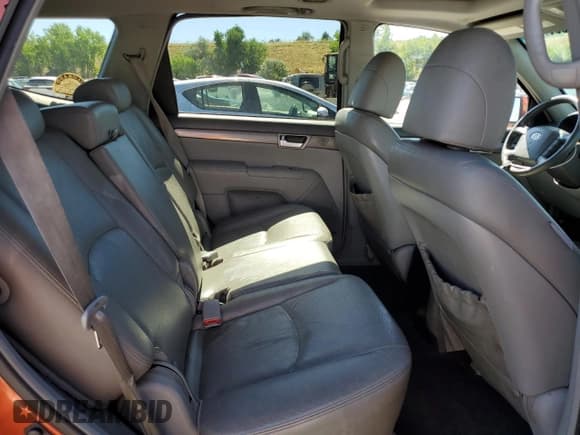 ✅ 2009 Kia Borrego EX • VIN: KNDJJ741795018508 • Lot: 68068774. Listed on Copart with 195,815 mi. Free auction sales archive from the USA and detailed vehicle history report at DreamBid. Image 11.