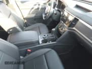 ✅ 2023 Volkswagen Atlas SEL R-Line Black • VIN: 1V2SR2CA9PC544552 • Lot: 43343564. Listed on IAAI with 82,486 mi. Free auction sales archive from the USA and detailed vehicle history report at DreamBid. Image 5.