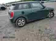 2016 MINI Hardtop with VIN WMWXP5C55G2D13123, listed as a Copart auction lot 61728955 with Not provided miles and Salvage title. Bid and sale history available at DreamBid. Image 13.