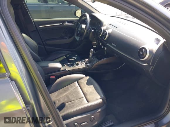 ✅ 2018 Audi A3 Premium Plus • VIN: WAUGUGFF6J1021127 • Лот: 42737113. Опубликован ранее на IAAI с пробегом 39 503 миль. Бесплатный доступ к архиву аукционных продаж из США и подробный отчёт об истории автомобиля на DreamBid. Изображение 5.