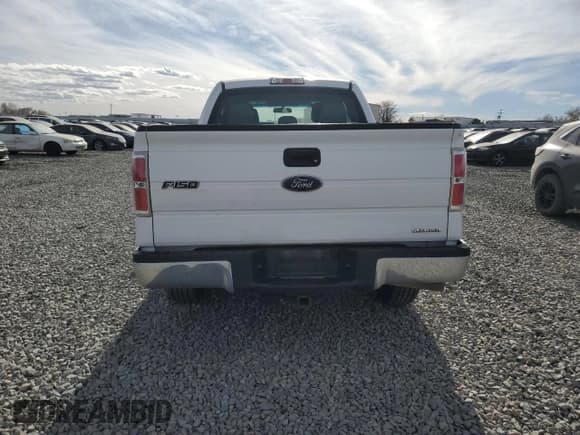 ✅ 2014 Ford F-150 XL • VIN: 1FTFX1CF4EKG35620 • Lot: 93029145. Listed on Copart with 248,744 mi. Free auction sales archive from the USA and detailed vehicle history report at DreamBid. Image 6.