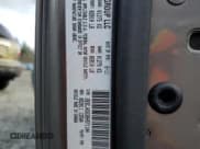 ✅ 2011 Dodge Challenger • VIN: 2B3CJ4DG3BH571104 • Lot: 41513464. Wystawiony na Copart z przebiegiem 174 971 mil. Bezpłatny archiwum sprzedaży aukcyjnych z USA i szczegółowy raport historii pojazdu na DreamBid. Zdjęcie 12.