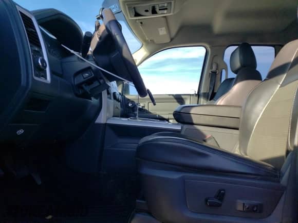 2009 Dodge 1500 SLT с VIN 1D3HV18T49S815982, выставлен на аукционе Copart как лот 82655194 с пробегом 220 176 миль миль и Чистый • Clean title. История ставок и продаж доступна на DreamBid. Изображение 7.