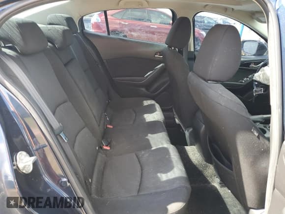 ✅ 2016 Mazda 3 i Touring • VIN: 3MZBM1W74GM304931 • Lot: 91391145. Wystawiony na Copart z przebiegiem 174 957 mil. Bezpłatny archiwum sprzedaży aukcyjnych z USA i szczegółowy raport historii pojazdu na DreamBid. Zdjęcie 10.