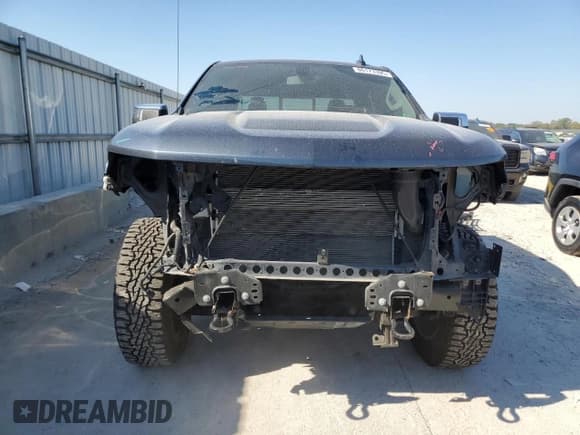 ✅ 2021 Chevrolet Silverado 1500 LTZ • VIN: 1GCUYGEDXMZ434149 • Lot: 86173395. Wystawiony na Copart z przebiegiem 47 940 mil. Bezpłatny archiwum sprzedaży aukcyjnych z USA i szczegółowy raport historii pojazdu na DreamBid. Zdjęcie 5.