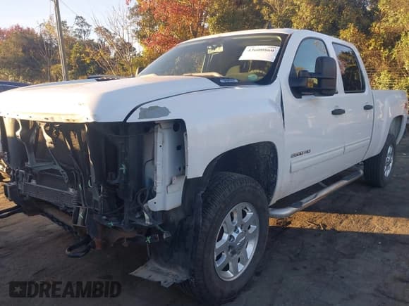 ✅ 2012 Chevrolet Silverado 2500HD LT • VIN: 1GC1KXCG2CF156302 • Lot: 43600860. Listed on IAAI with 208,899 mi. Free auction sales archive from the USA and detailed vehicle history report at DreamBid. Image 6.