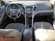 ✅ 2013 Hyundai Sonata SE • VIN: 5NPEC4AC2DH795655 • Lot: 76769834. Listed on Copart with 175,783 mi. Free auction sales archive from the USA and detailed vehicle history report at DreamBid. Image 8.