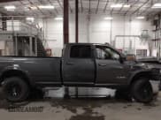 ✅ 2022 Ram 2500 Laramie • VIN: 3C6UR5KL6NG282716 • Lot: 42641669. Listed on IAAI with 10,419 mi. Free auction sales archive from the USA and detailed vehicle history report at DreamBid. Image 12.