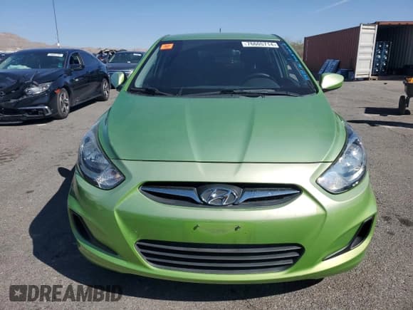 ✅ 2013 Hyundai Accent GS • VIN: KMHCT5AEXDU098203 • Лот: 76605714. Опубликован ранее на Copart с пробегом 54 804 миль. Бесплатный доступ к архиву аукционных продаж из США и подробный отчёт об истории автомобиля на DreamBid. Изображение 5.