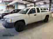 2007 Dodge Dakota ST z VIN 1D7HW22K17S119031, wystawiony jako Copart lot #50786795 z przebiegiem 117 147 mil mil oraz Szkoda całkowita • Salvage title. Historia ofert i sprzedaży dostępna na DreamBid. Obrazek 1.