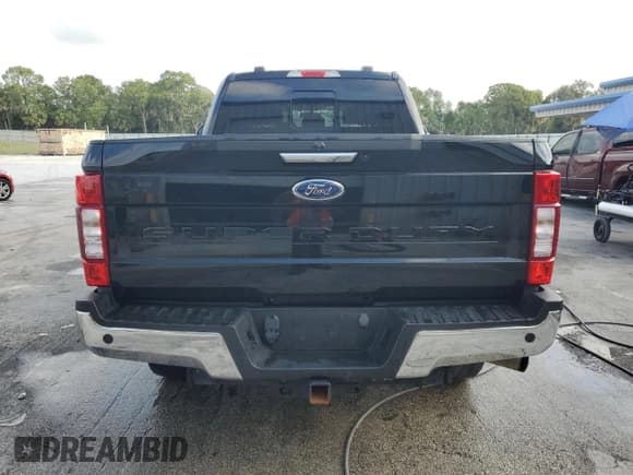 ✅ 2020 Ford F-250 XL • VIN: 1FT7W2BN9LEC98444 • Lot: 58170435. Listed on Copart with 104,055 mi. Free auction sales archive from the USA and detailed vehicle history report at DreamBid. Image 6.