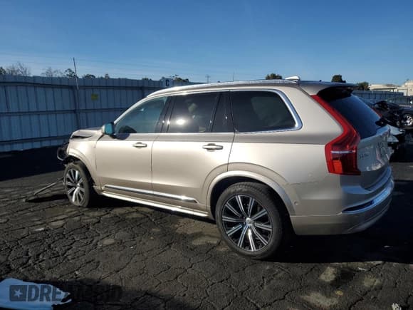 ✅ 2023 Volvo XC90 Plus • VIN: YV4L12PN7P1903108 • Лот: 78090054. Опубликован ранее на Copart с пробегом 14 235 миль. Бесплатный доступ к архиву аукционных продаж из США и подробный отчёт об истории автомобиля на DreamBid. Изображение 2.