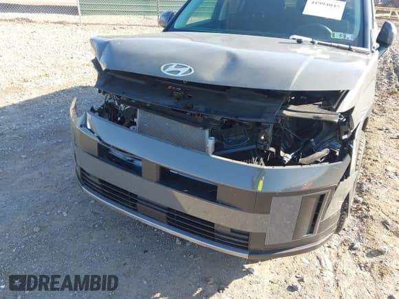 ✅ 2024 Hyundai Santa Fe SE • VIN: 5NMP14GL7RH002456 • Lot: 41994045. Listed on IAAI with 8,478 mi. Free auction sales archive from the USA and detailed vehicle history report at DreamBid. Image 6.