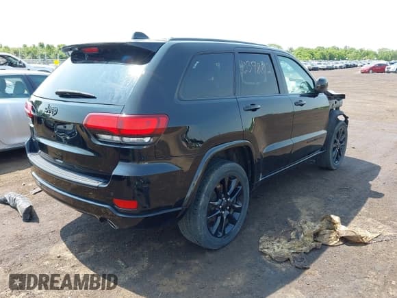 ✅ 2019 Jeep Grand Cherokee Upland • VIN: 1C4RJFAG3KC561877 • Lot: 42398812. Listed on IAAI with 69,556 mi. Free auction sales archive from the USA and detailed vehicle history report at DreamBid. Image 4.