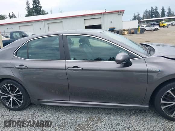 2020 Toyota Camry Hybrid SE с VIN 4T1J31AK2LU541514, выставлен на аукционе IAAI как лот 43090509 с пробегом 92 438 миль миль и . История ставок и продаж доступна на DreamBid. Изображение 14.