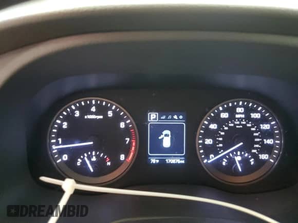 2017 Hyundai Tucson SE with VIN KM8J23A49HU263606, listed as a Copart auction lot 81250065 with 170,675 mi miles and Clean title. Bid and sale history available at DreamBid. Image 9.