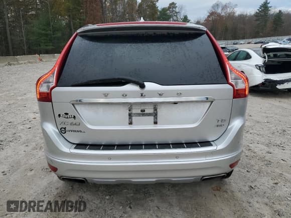 ✅ 2017 Volvo XC60 Inscription • VIN: YV440MRUXH2012801 • Лот: 90123485. Опубликован ранее на Copart с пробегом 104 773 миль. Бесплатный доступ к архиву аукционных продаж из США и подробный отчёт об истории автомобиля на DreamBid. Изображение 6.