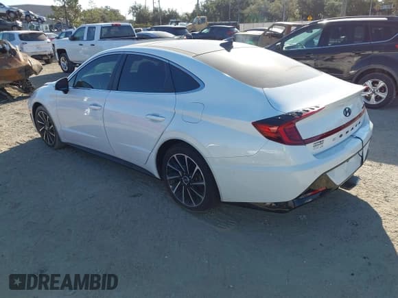 ✅ 2021 Hyundai Sonata Limited • VIN: 5NPEH4J27MH074174 • Lot: 43532639. Wystawiony na IAAI z przebiegiem 49 654 mil. Bezpłatny archiwum sprzedaży aukcyjnych z USA i szczegółowy raport historii pojazdu na DreamBid. Zdjęcie 3.