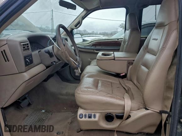 ✅ 2001 Ford F-250 XL • VIN: 1FTNW21F41EB84415 • Lot: 96228505. Wystawiony na Copart z przebiegiem 151 285 mil. Bezpłatny archiwum sprzedaży aukcyjnych z USA i szczegółowy raport historii pojazdu na DreamBid. Zdjęcie 7.