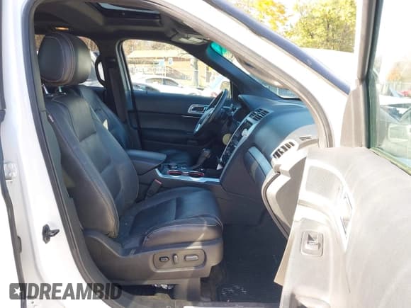 ✅ 2015 Ford Explorer Sport • VIN: 1FM5K8GT6FGB65223 • Lot: 43622287. Listed on IAAI with 146,797 mi. Free auction sales archive from the USA and detailed vehicle history report at DreamBid. Image 5.