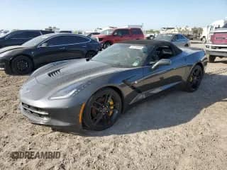 2014 Chevrolet Corvette Z51 3LT z VIN 1G1YM3D73E5118997, wystawiony jako Copart lot #52775935 z przebiegiem Nie podano mil oraz Czysty tytuł • Clean title. Historia ofert i sprzedaży dostępna na DreamBid. Obrazek 1.