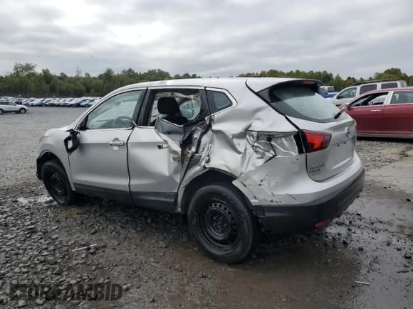✅ 2019 Nissan Rogue S • VIN: JN1BJ1CR2KW626254 • Lot: 81603815. Wystawiony na Copart z przebiegiem 108 828 mil. Bezpłatny archiwum sprzedaży aukcyjnych z USA i szczegółowy raport historii pojazdu na DreamBid. Zdjęcie 2.