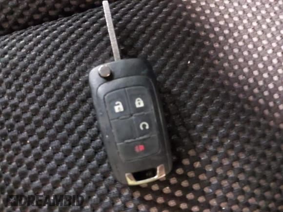 ✅ 2016 GMC Terrain SLE • VIN: 2GKFLTEK6G6218852 • Lot: 42231128. Wystawiony na IAAI z przebiegiem 121 674 mil. Bezpłatny archiwum sprzedaży aukcyjnych z USA i szczegółowy raport historii pojazdu na DreamBid. Zdjęcie 11.