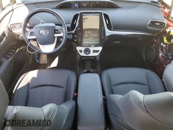 2017 Toyota Prius Plus с VIN JTDKARFP2H3041884, выставлен на аукционе Copart как лот 86274725 с пробегом 114 359 миль миль и Списание • Salvage title. История ставок и продаж доступна на DreamBid. Изображение 8.