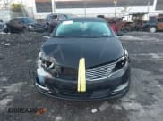 ✅ 2016 Lincoln MKZ • VIN: 3LN6L2J90GR633985 • Lot: 43474255. Wystawiony na IAAI z przebiegiem 96 443 mil. Bezpłatny archiwum sprzedaży aukcyjnych z USA i szczegółowy raport historii pojazdu na DreamBid. Zdjęcie 13.