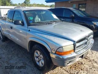 ✅ 2001 Dodge Dakota Sport • VIN: 1B7GL22N21S217338 • Lot: 43477267. Wystawiony na IAAI z przebiegiem 205 364 mil. Bezpłatny archiwum sprzedaży aukcyjnych z USA i szczegółowy raport historii pojazdu na DreamBid. Zdjęcie 1.