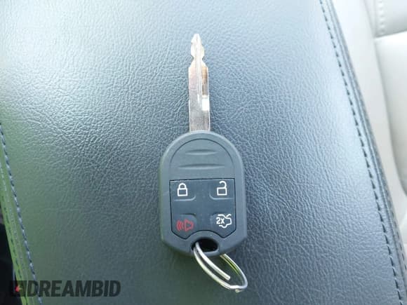 ✅ 2013 Ford Explorer XLT • VIN: 1FM5K7D89DGA78407 • Лот: 43190332. Опубликован ранее на IAAI с пробегом 111 997 миль. Бесплатный доступ к архиву аукционных продаж из США и подробный отчёт об истории автомобиля на DreamBid. Изображение 11.