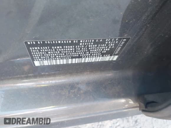 ✅ 2015 Volkswagen Golf SE • VIN: 3VWCA7AUXFM512467 • Lot: 42835954. Listed on IAAI with 164,819 mi. Free auction sales archive from the USA and detailed vehicle history report at DreamBid. Image 9.