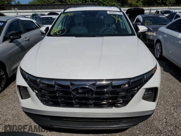 ✅ 2022 Hyundai Tucson SEL • VIN: 5NMJC3AE8NH076161 • Lot: 48968773. Wystawiony na Copart z przebiegiem Nie podano. Bezpłatny archiwum sprzedaży aukcyjnych z USA i szczegółowy raport historii pojazdu na DreamBid. Zdjęcie 5.